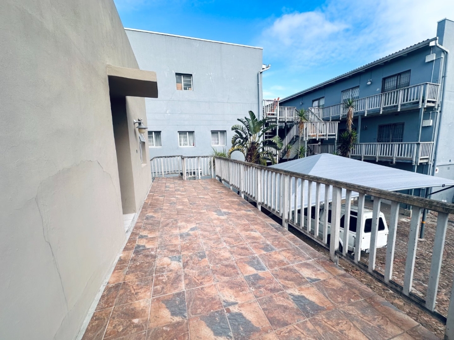 2 Bedroom Property for Sale in George Central Western Cape